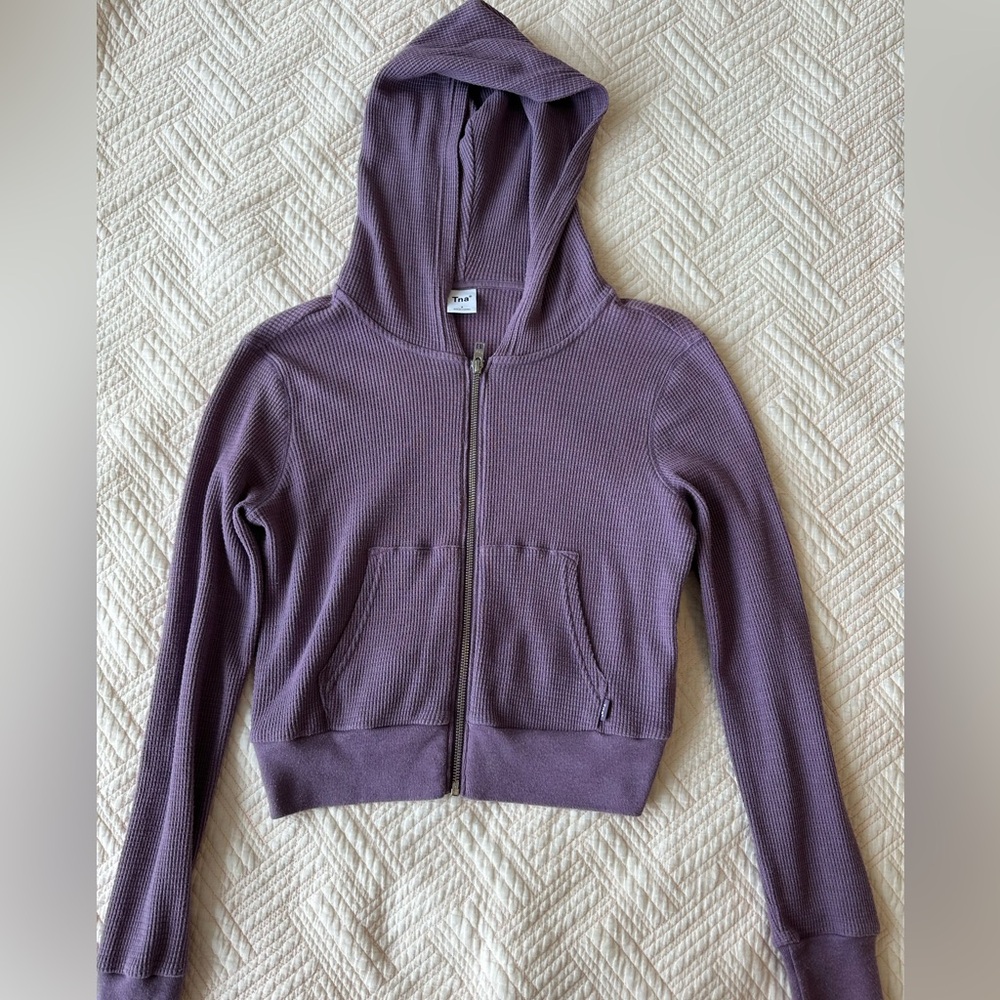 TNA (Aritiza) cropped waffle pattern purple hoodie in size Small